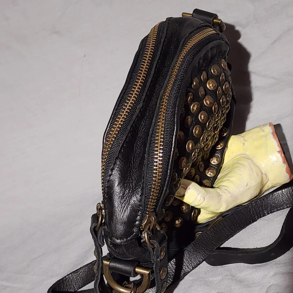 FRYE Black Circle-shaped Leather Studded Crossbody/Clutch/Wristlet - NWOT - Picture 6 of 7